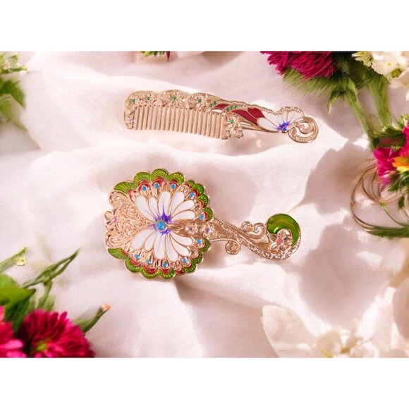 Vintage-Inspired Butterfly Mirror Comb Set Metal Handheld Compact Gift - Picture 3 of 12